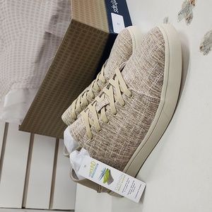 Baretraps Beige Tan Textured Liam Sneakers Size 11.5